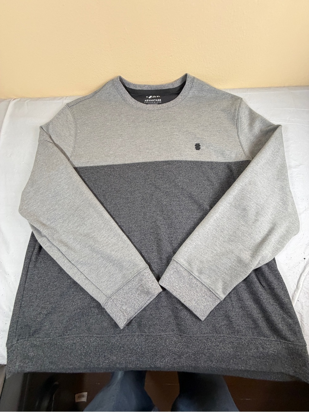Izod Two-Tone Gray Crewneck Sweater